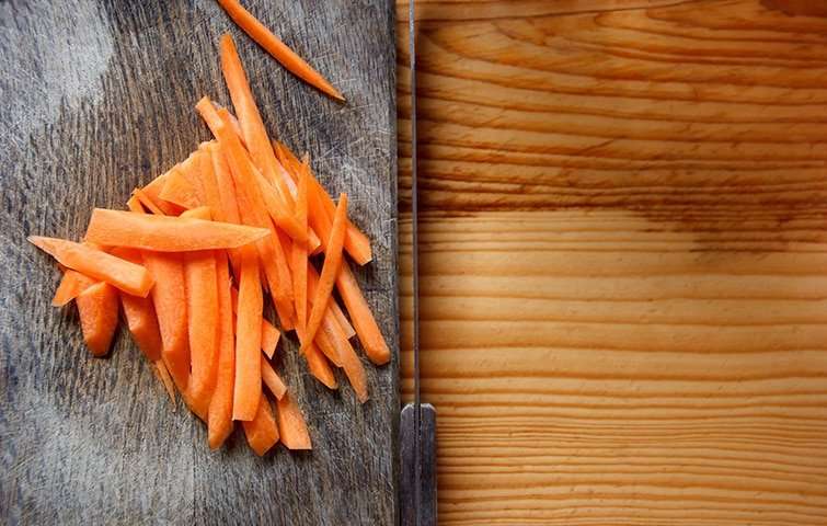 Provate con un mix di carote, sedano e finocchio alla julienne, piacciono a tutti!